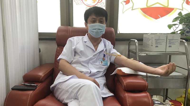 职工献血英雄榜——无偿献血奉献奖