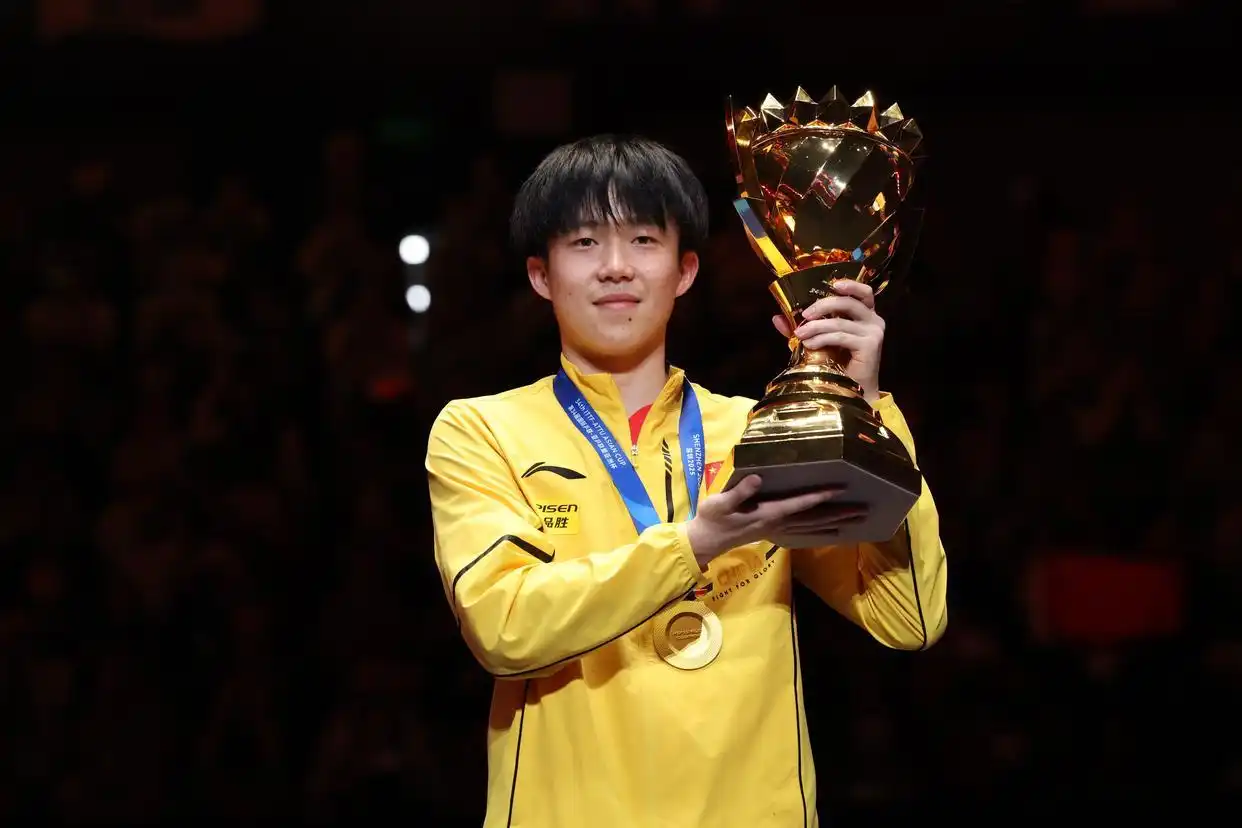 祝贺！首都无偿献血宣传形象大使王楚钦荣获乒乓球亚洲杯男单冠军