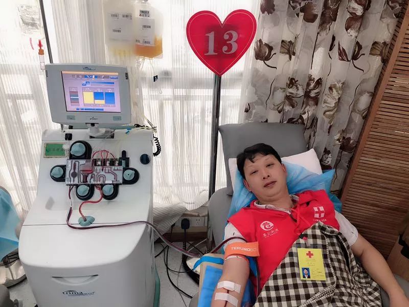 恕我直言，你压根没发现人群中有个他