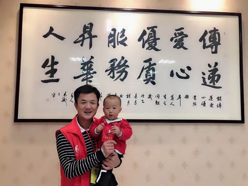恕我直言，你压根没发现人群中有个他