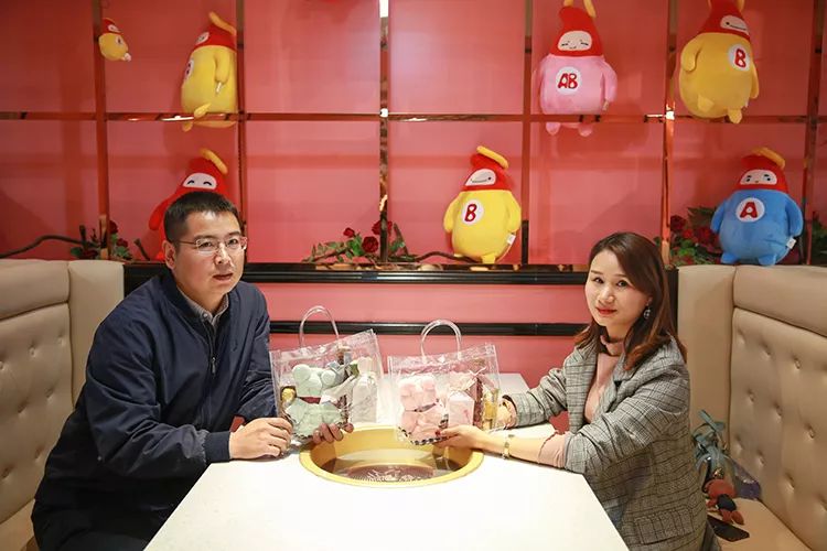 遇见11.11遇见爱丨“与有爱的人在一起”交友活动完美收官