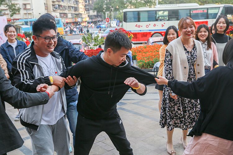 遇见11.11遇见爱丨“与有爱的人在一起”交友活动完美收官