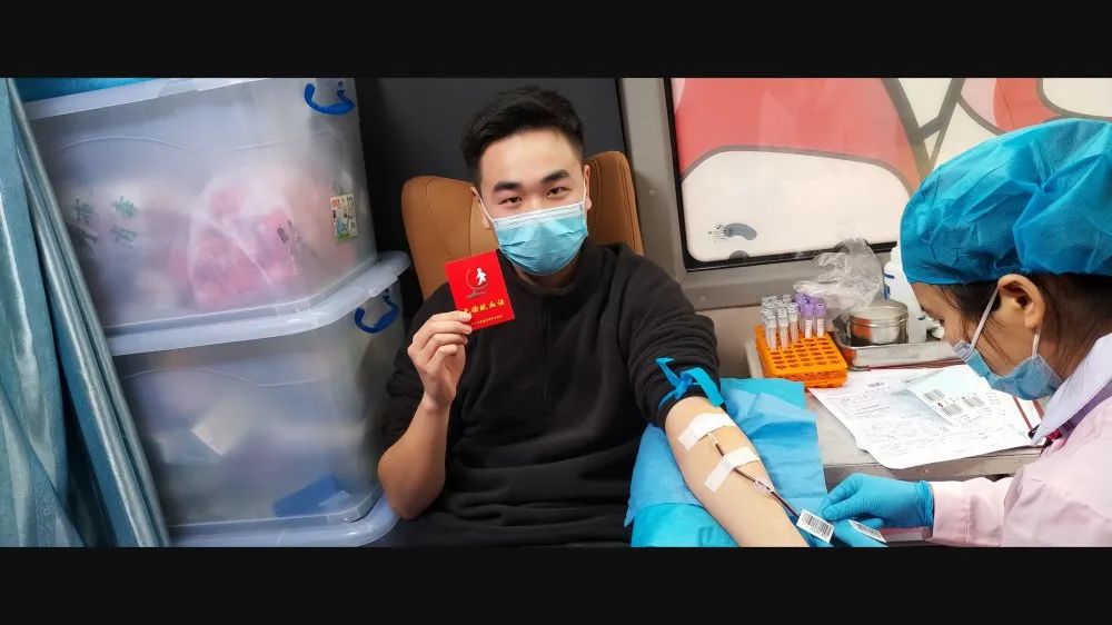 春风十里，不如“学雷锋”的你