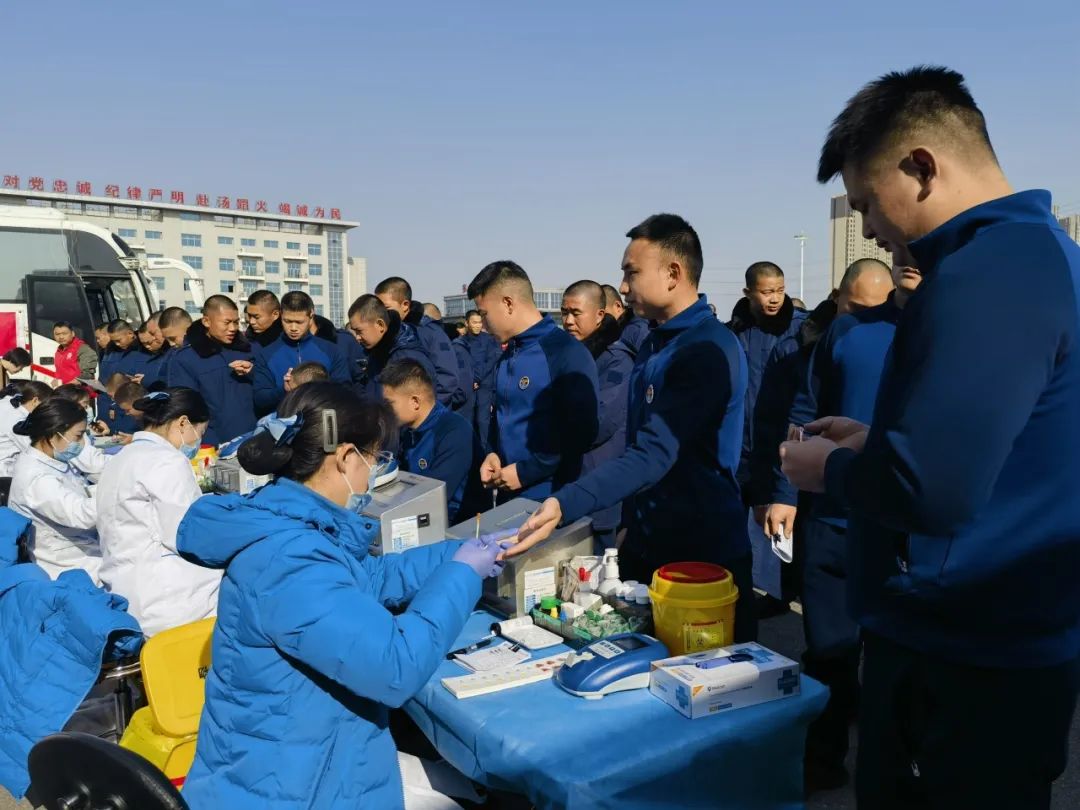 为生命“加油”！湖南131名消防员献血50800毫升