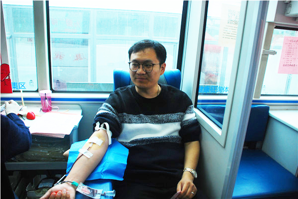 最美四月天 | 中铁无偿献血公益活动成功举办