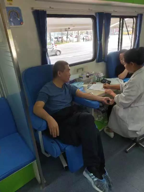 渭南市建设工程质量安全监督中心站开展无偿献血活动