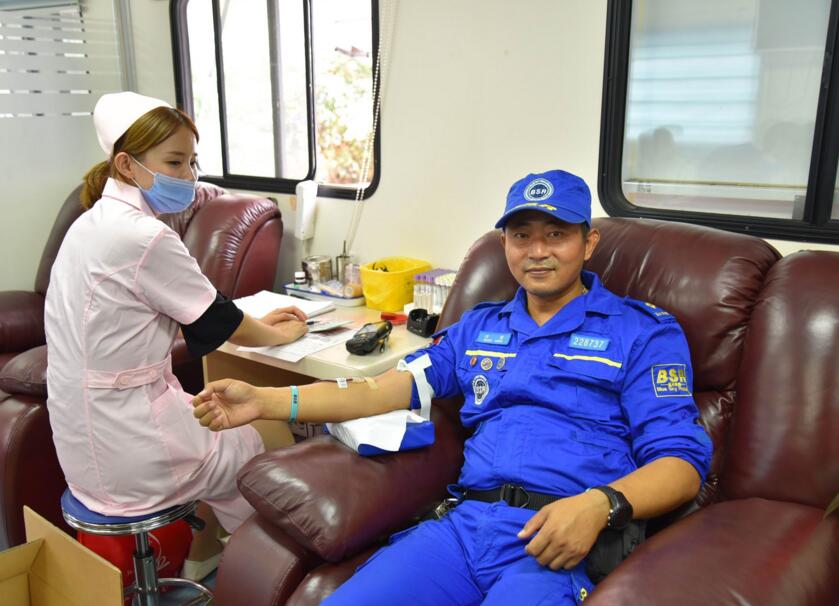 “人人享有安全血液”——记第十六个世界献血者日宣传活动