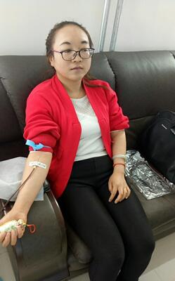 果洛州无偿献血志愿者挺身献血解燃眉之急