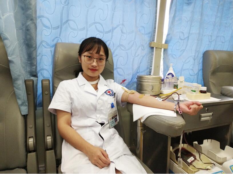 绵阳：谁说医务人员不献血？他们用实际行动辟谣