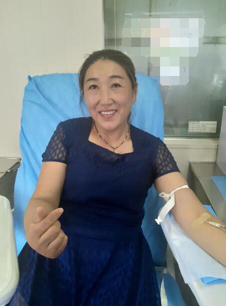 青岛：逾千人献血40多万毫升，社会各界献血“救急”