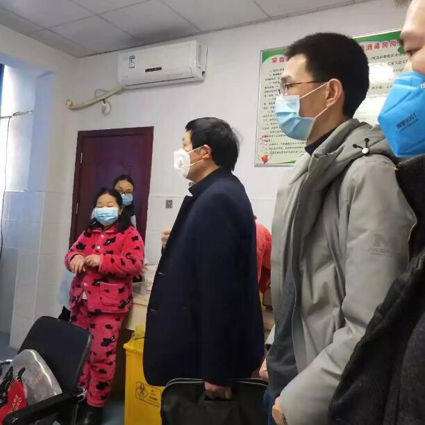 岳阳市中心血站：防控、献血两不误，无偿献血在行动