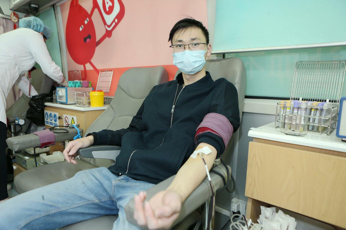 让心动变成行动！闵行中心医院30余名“白衣天使”慷慨献血