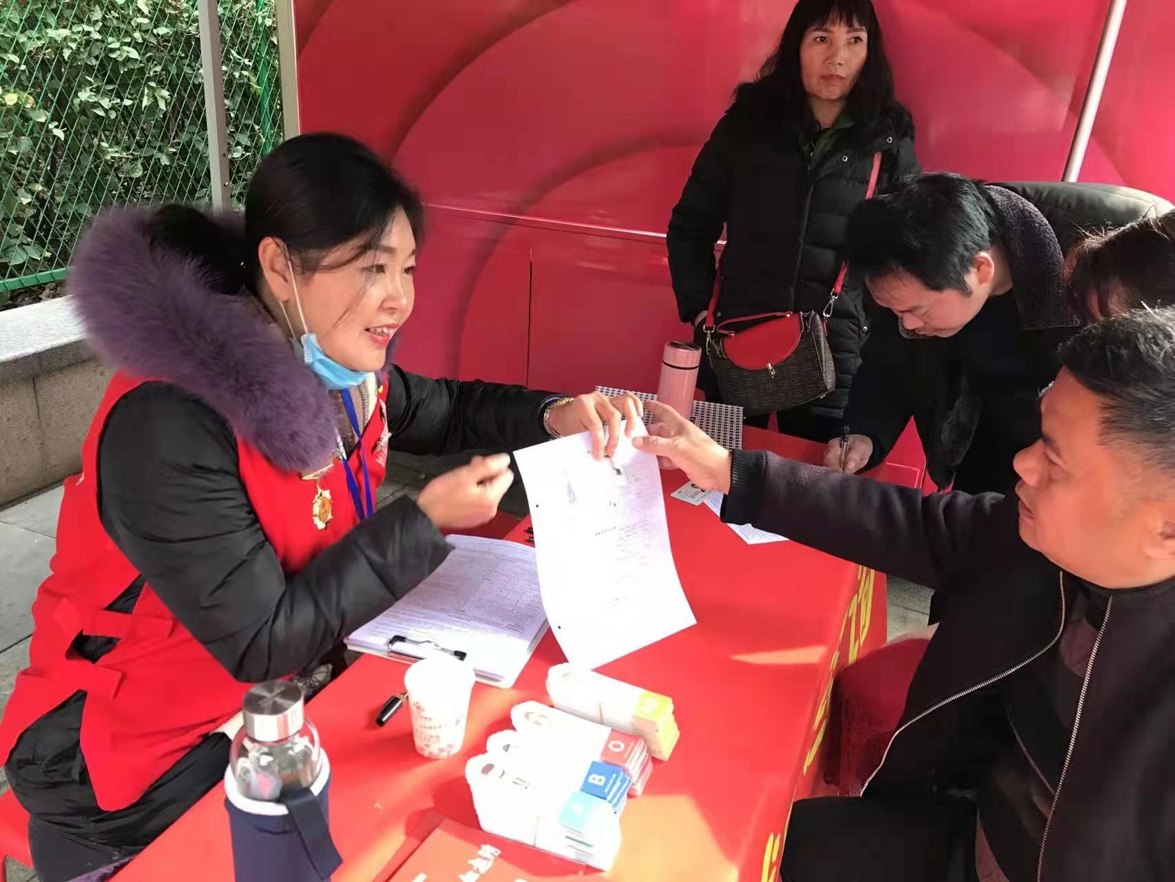 赣州连莉萍：连续献血17载，捐出约14个成年人的血液总量