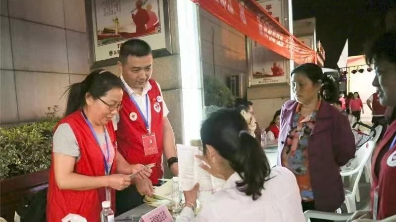 张家港市红十字血站 ▏捐献热血 挽救生命——沙金芬与无偿献血的故事
