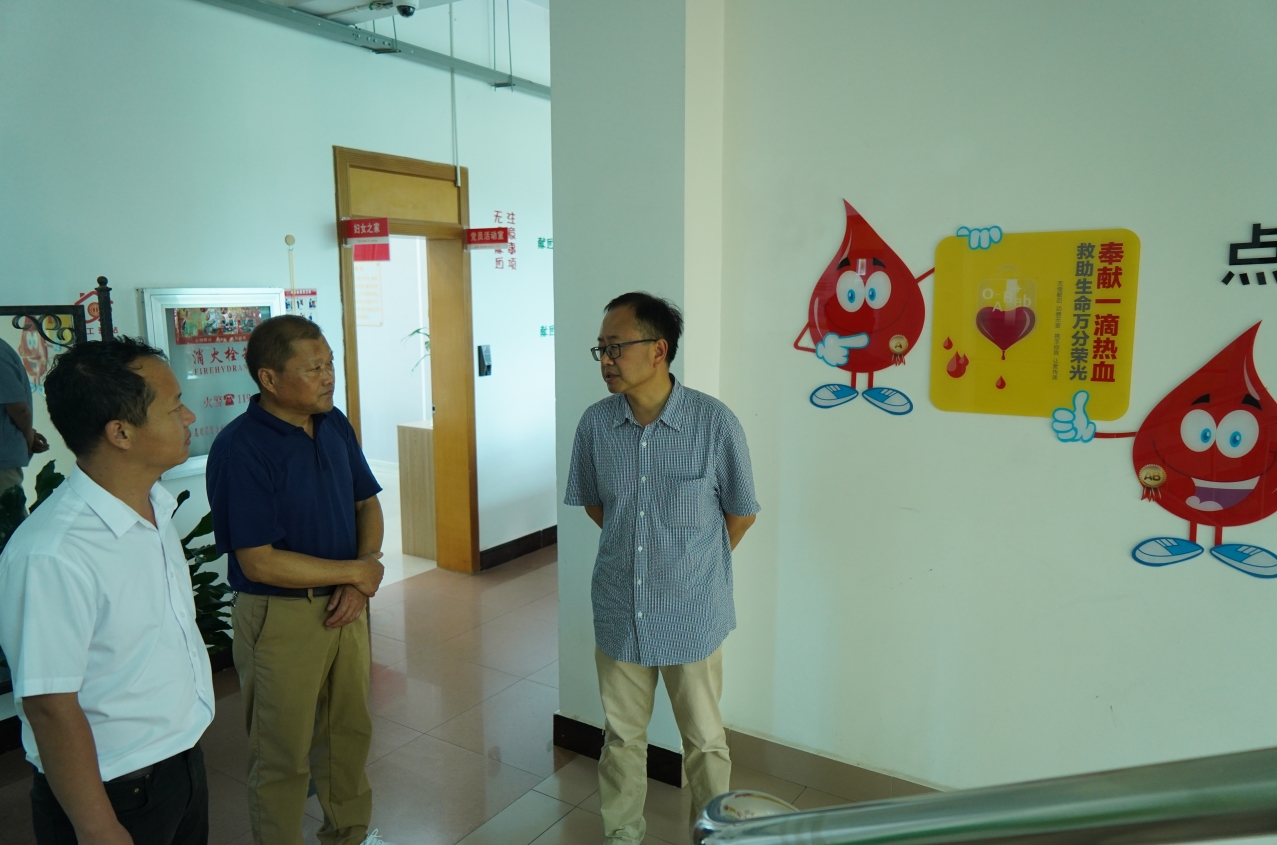 云南昆明血液中心领导莅临普洱市中心血站指导工作
