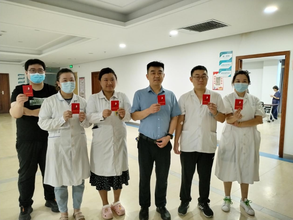 守护生命，医者先行--徐州市口腔医院开展无偿献血活动