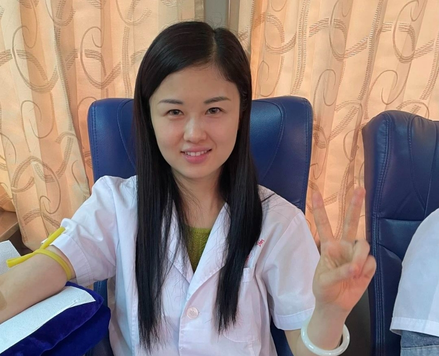 上饶婺源县中医院组织献血为生命接力