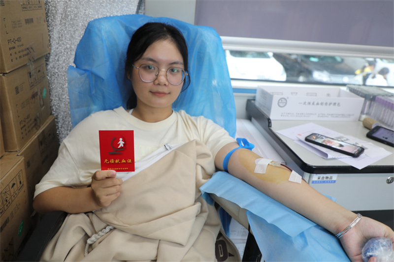 郴州高校健康知识巡讲见成效   湘南幼专师生积极加入无偿献血队伍