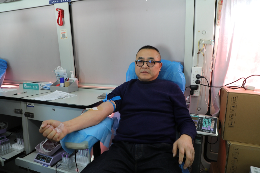 “生命之血点亮生命之光”爱心献血活动走进郴州自贸区企业