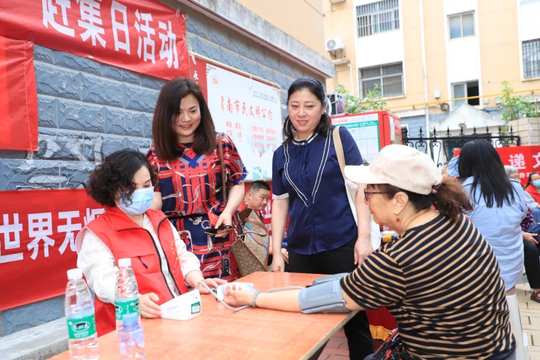 渭南市中心血站走进人民街道宣化社区