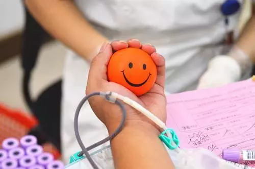 看病优先、免诊查费、免费体检!在昆明无偿献血能享受这些医疗福利 【云报客户端】看病优先、免诊查费、免费体检!在昆明无偿献血能享受这些医疗福利