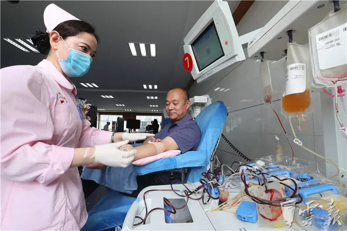 看病优先、免诊查费、免费体检!在昆明无偿献血能享受这些医疗福利 【云报客户端】看病优先、免诊查费、免费体检!在昆明无偿献血能享受这些医疗福利