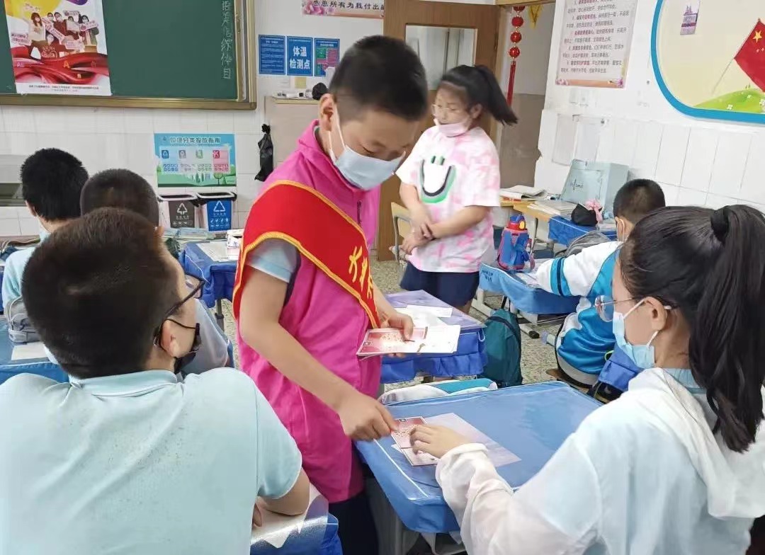 【聚焦6·14】无偿献血后继有人——大连市无偿献血青少年宣传队在行动