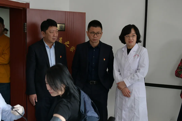 团体献血 | 热血护航 飞向希望——大连国际机场集团有限公司组织开展无偿献血活动
