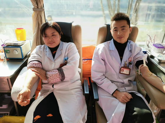 旬阳县妇幼院34名爱心人士为“患者”赠送生命的礼物
