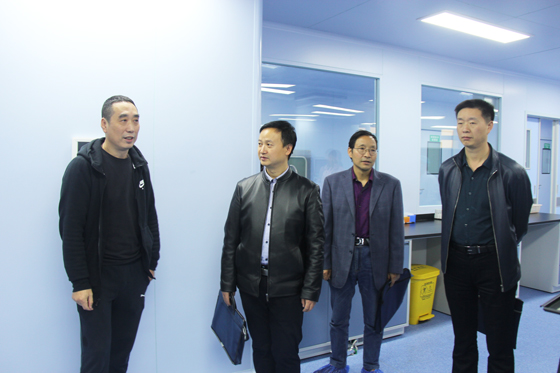 陕西省血液安全技术核查组莅临安康市中心血站开展2019年度督导工作