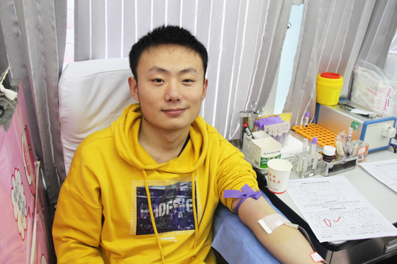 爱暖寒冬 安康学院刷新我市团体献血记录!