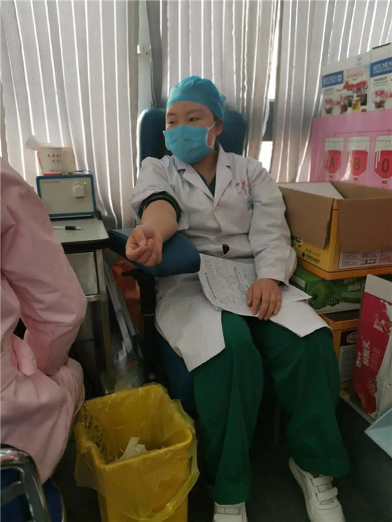 献血抗疫 为爱逆行——石泉县医院积极组织爱心献血活动