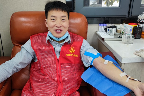 市中心血站党员志愿服务做表率 无偿献血勇当先
