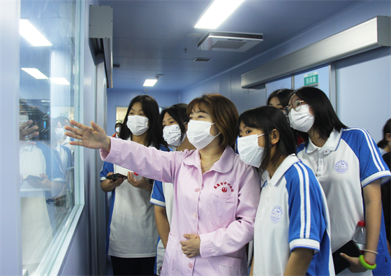 引领青春力量 助力无偿献血丨安康高新中等职业学校第二批学生代表参加血站开放日活动