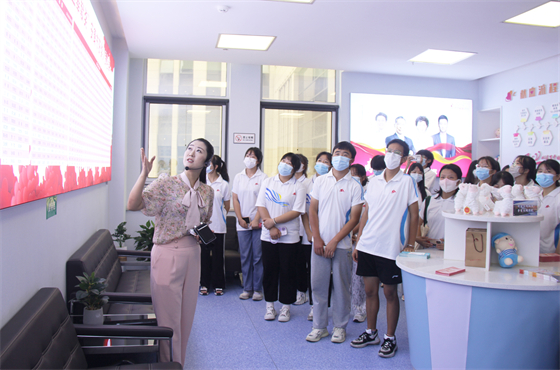 市中心血站举行“安康职业技术学院大学生社会实践基地”揭牌仪式暨血站开放日活动