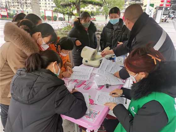 为爱挽袖 让爱传递丨绿源天鲜商贸有限公司积极开展冬季无偿献血活动