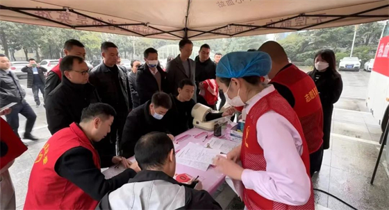市政府机关举行2023年无偿献血活动启动仪式暨无偿献血活动