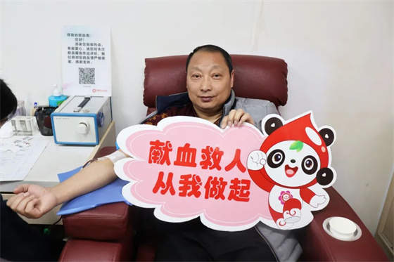 无偿献血榜样的力量|再次重逢的爱心