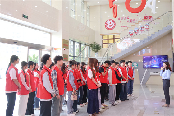 探秘生命银行 见证热血力量|市中心血站联合安康学院开展联谊拓展活动