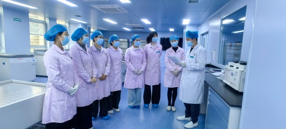 精研操作规程 筑牢质量防线——市中心血站成分制备科开展专项标准操作规程培训