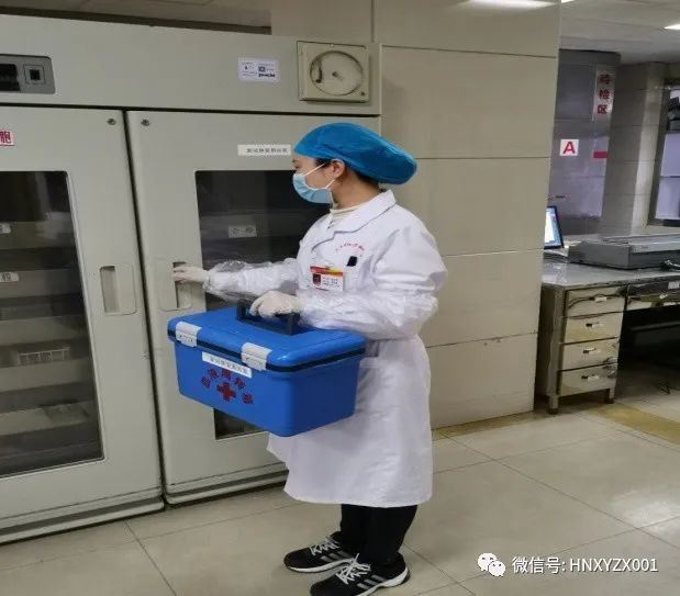 传递爱心 拯救生命 —记河南省红十字血液中心开展新冠恢复期血浆采集工作