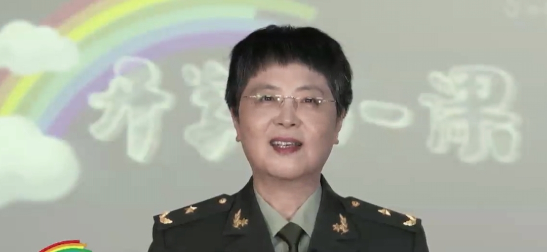入鄂抗疫的“硬汉”女少将——陈薇
