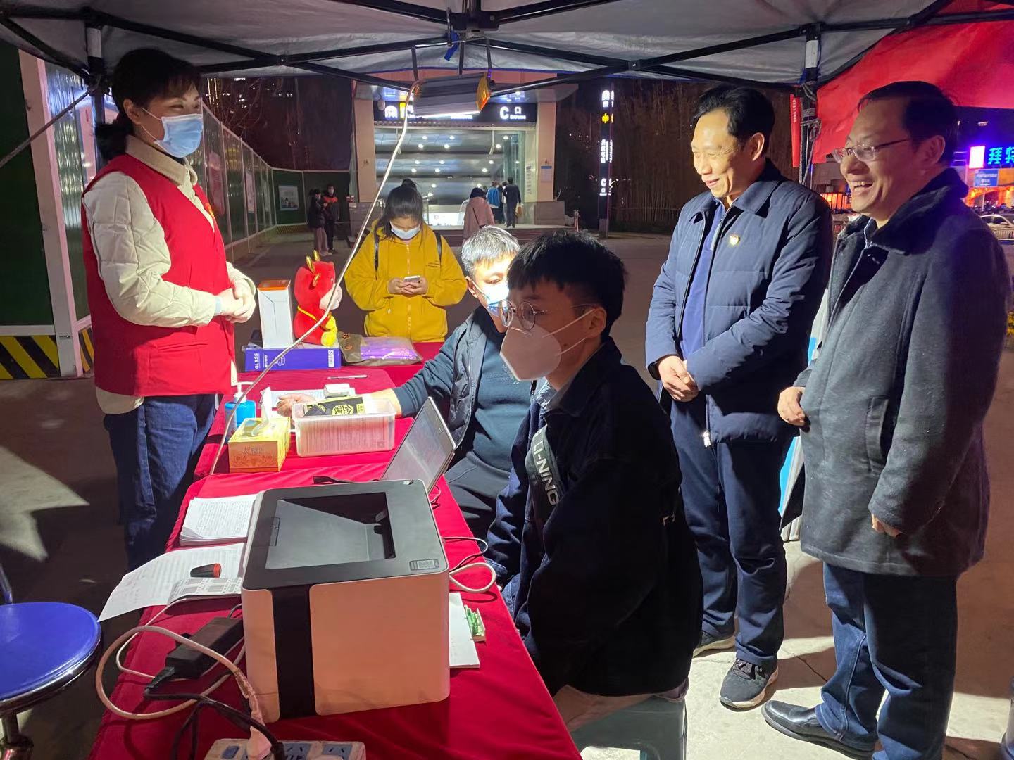 河南省红十字血液中心2021年开展慰问活动