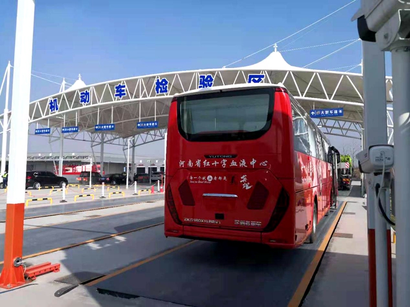 战车“披甲”  蓄势待发