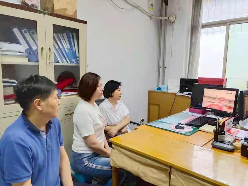 河南省红十字血液中心组织集中观看 庆祝中国共产党成立100周年大会直播