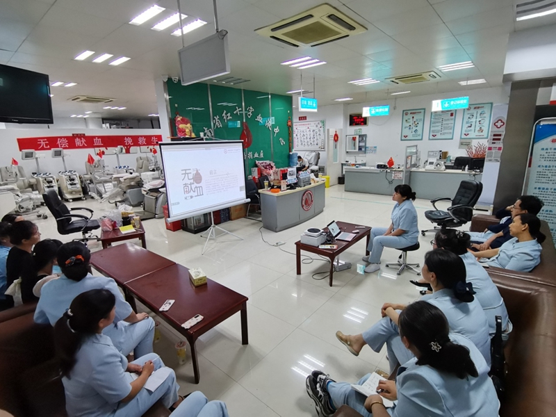 学史增信   继续前行
