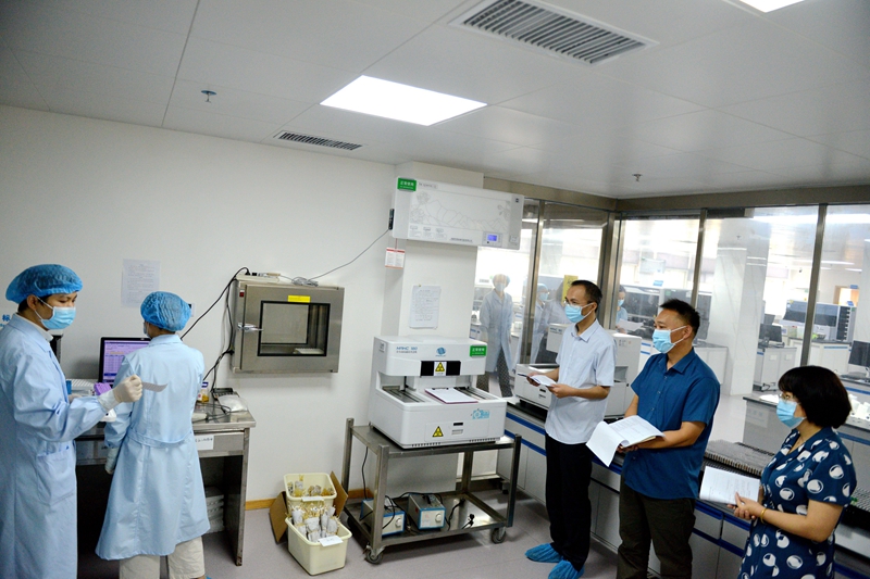 河南省红十字血液中心成功举办2021年度检验知识竞赛暨技能比武活动