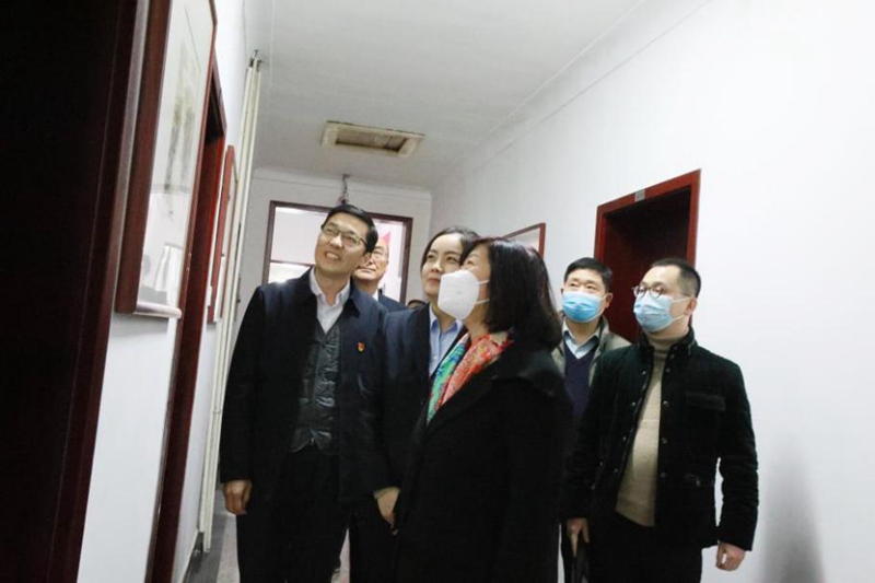 郑州市文明办复查工作组莅临省血液中心实地考察指导精神文明建设工作