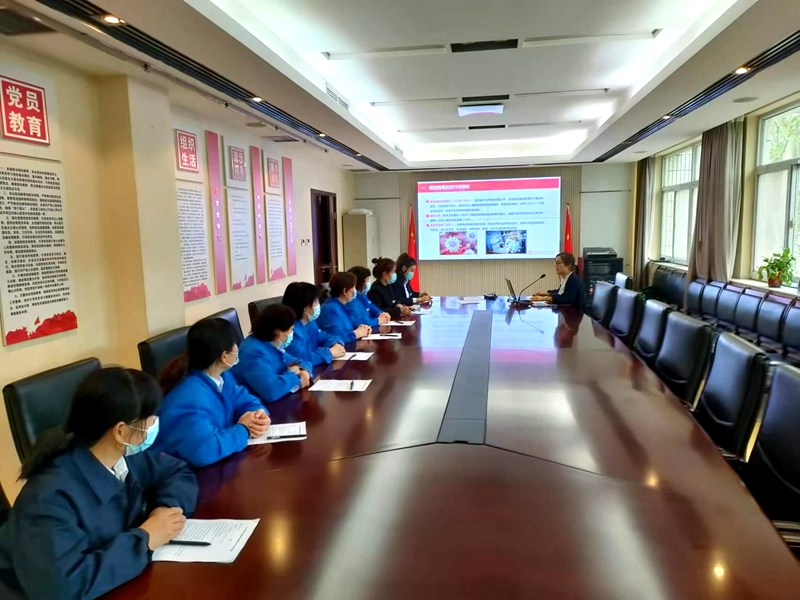 河南省红十字血液中心组织物业人员开展疫情防控及医疗废物规范化处置培训