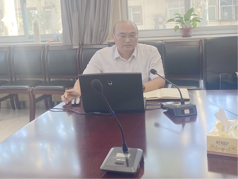 听廉政党课  筑牢廉洁自律防线